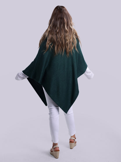 Elara Poncho